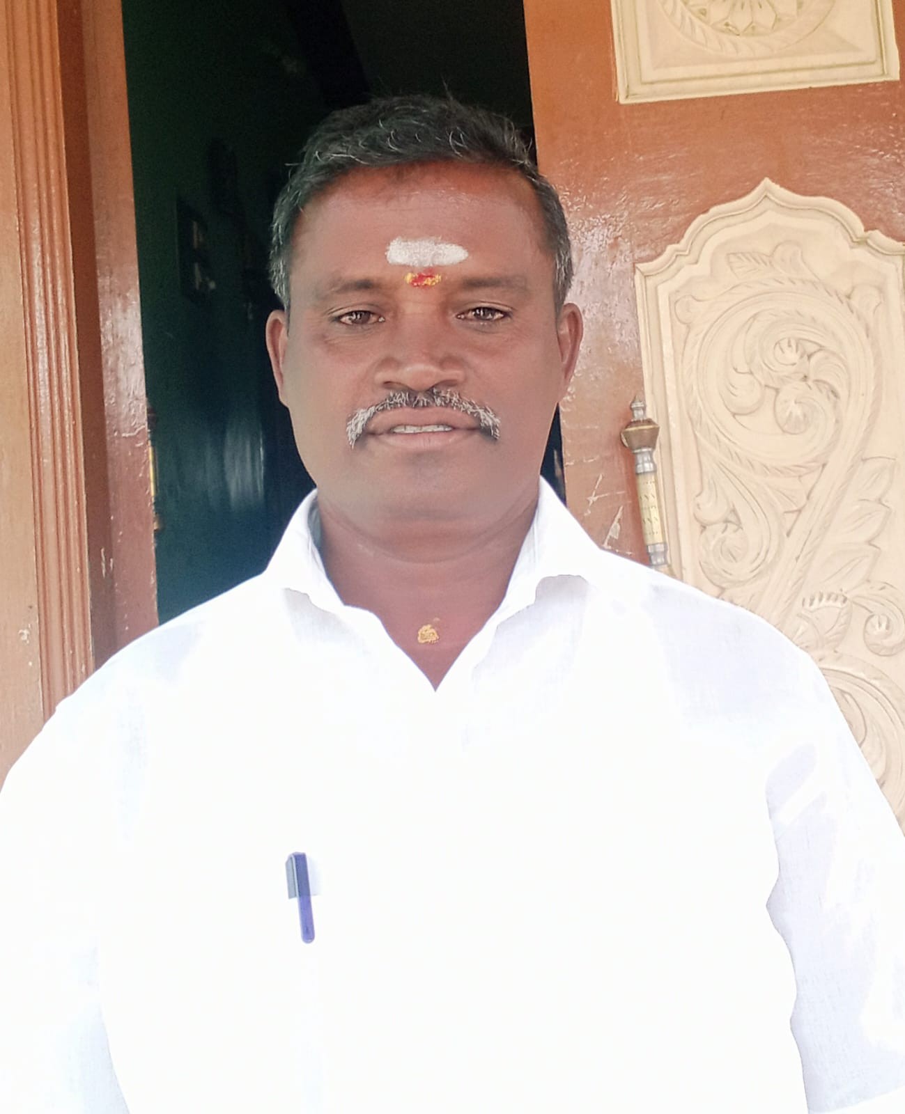 Arumugam  Kalaiyarkoil